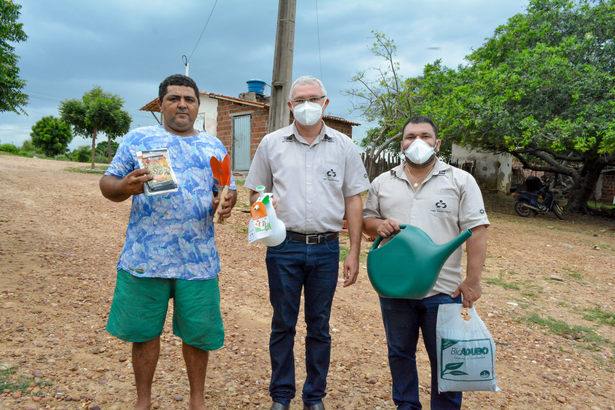 Hortas agroecológicas para Estreito e Gajé Projeto Vale Sustentável